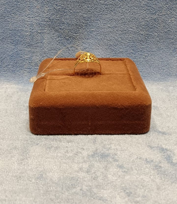LRK-2143 - 22kt - 3.960 gm