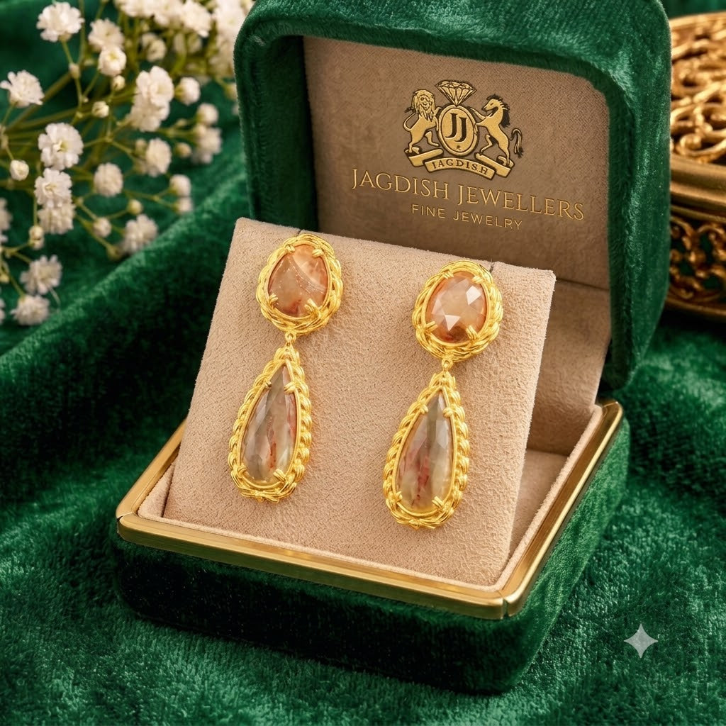 SEC-259 GOLDEN SILVER EARRING