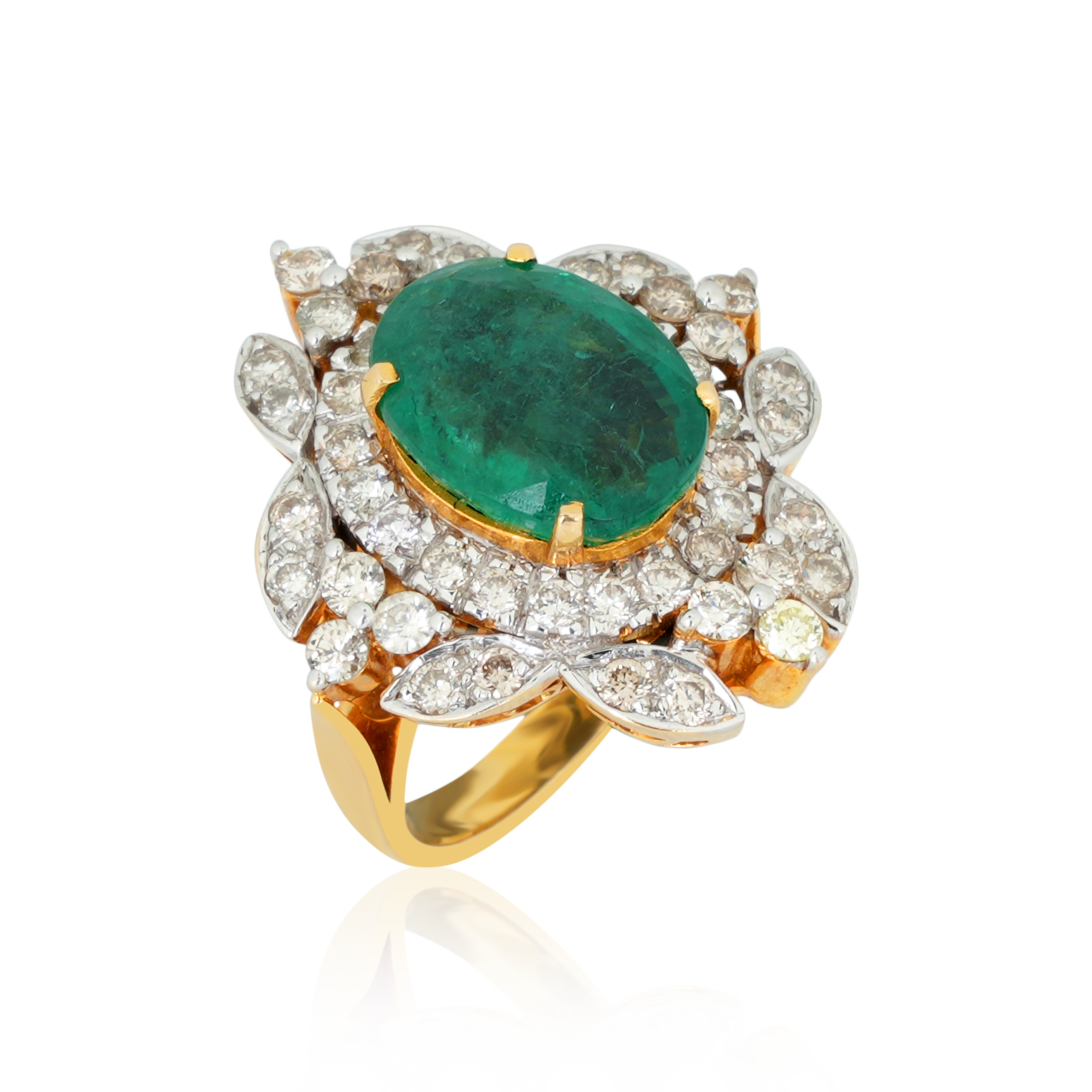 DLRE - 856 Emerald Diamond Ring