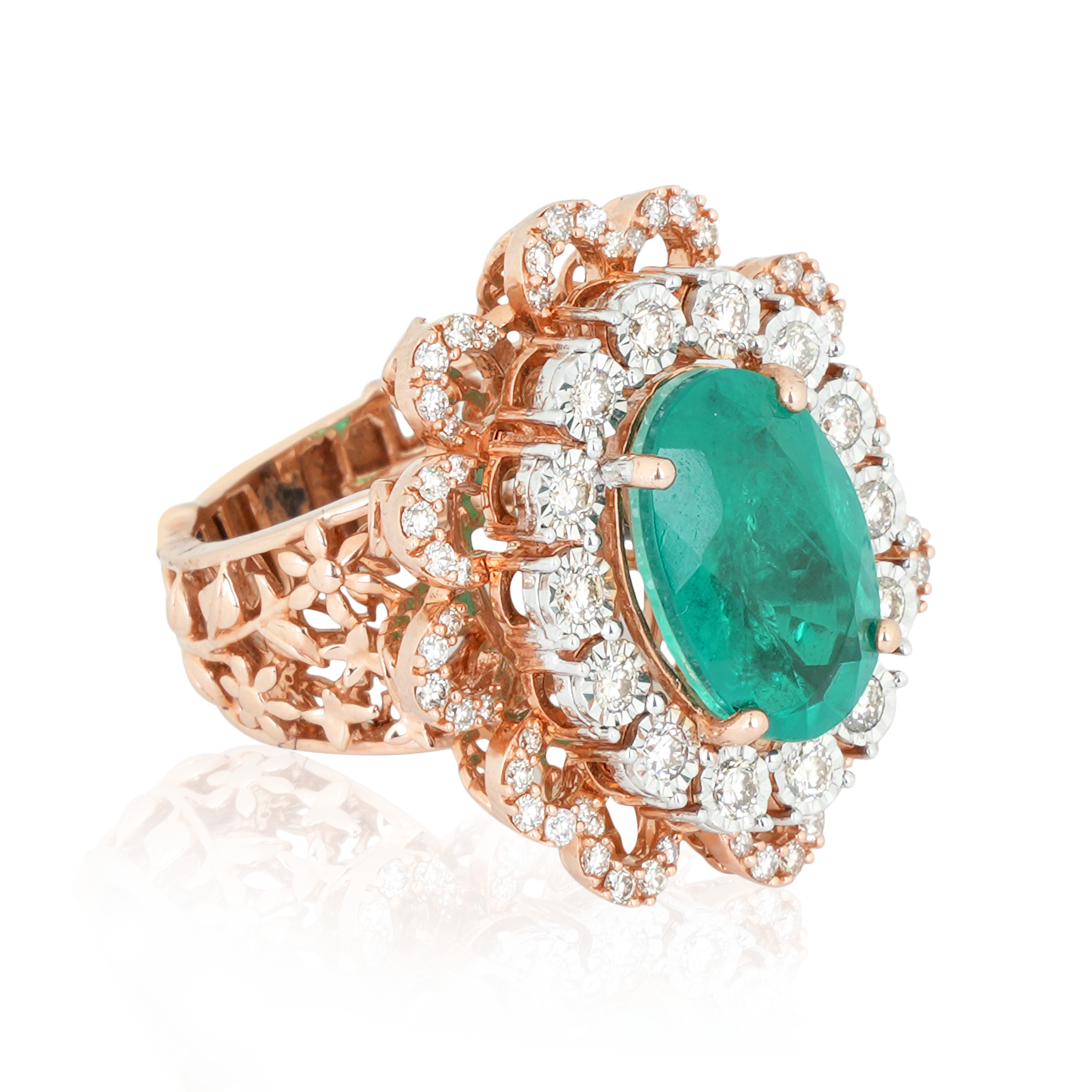 DLRF - 807 Emr Diamond Ring