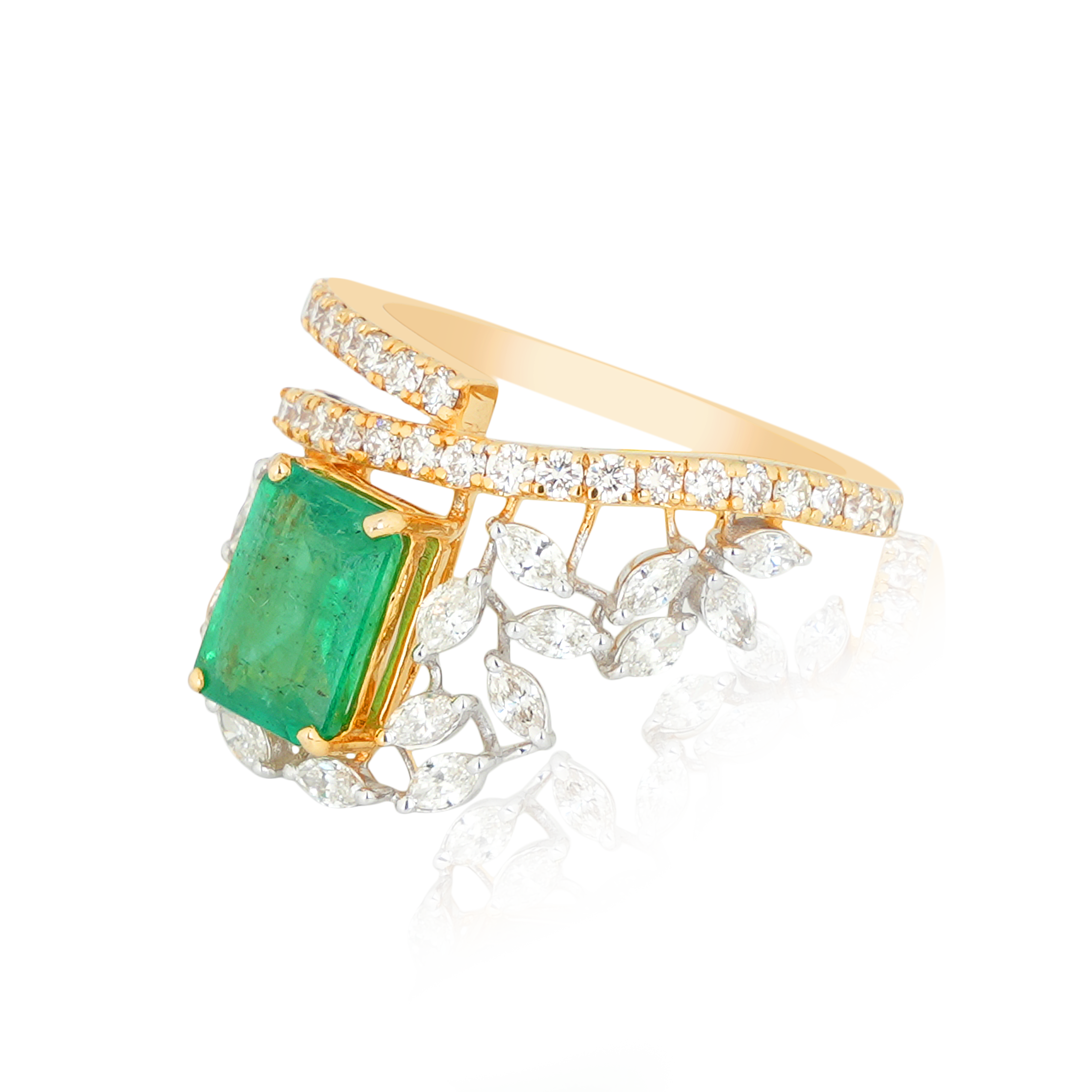 DLRF - 926 Emr Diamond Ring