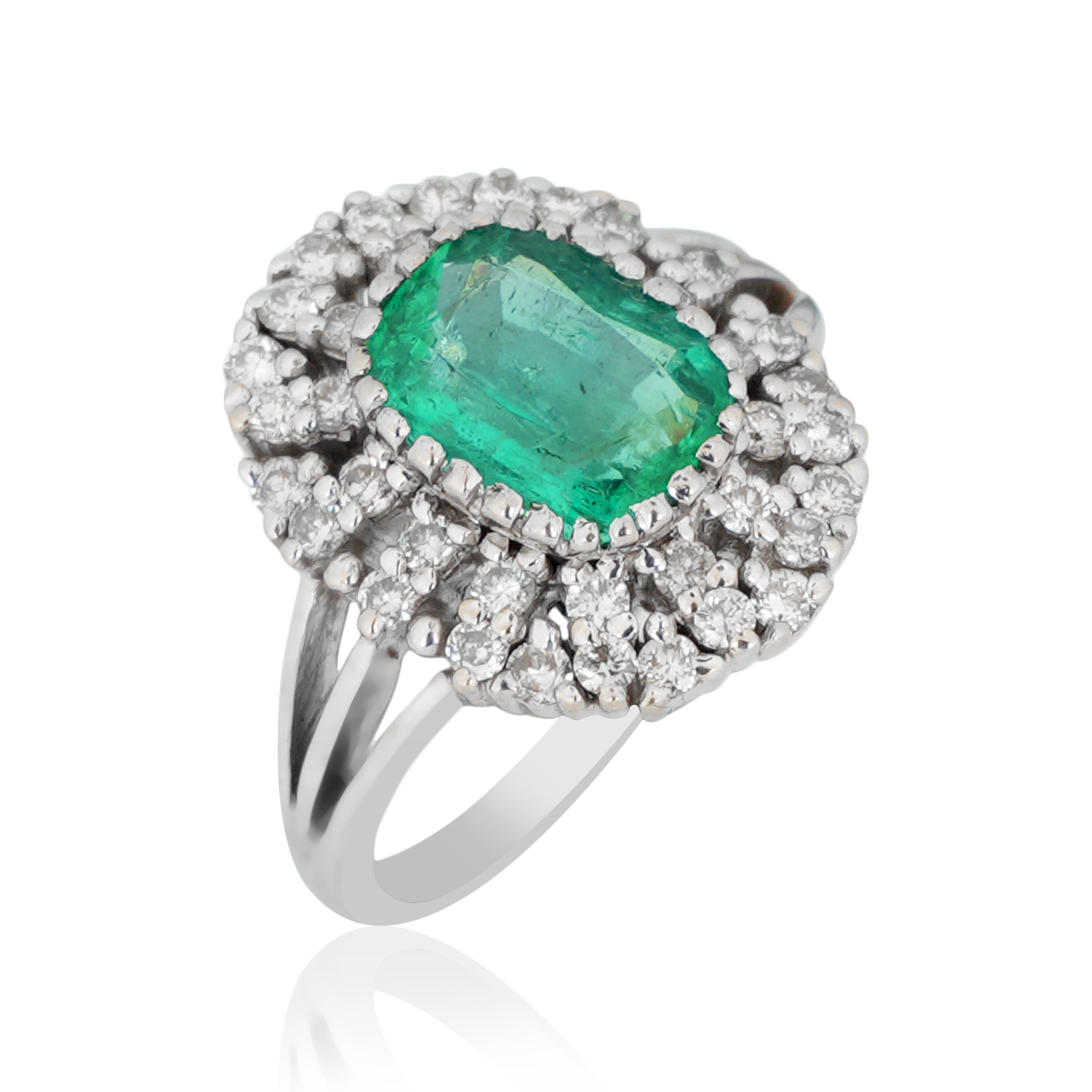 DLRE-777 Emerald Diamond Ring